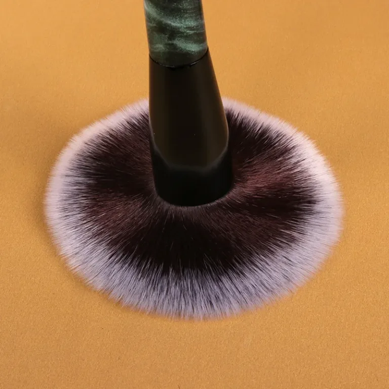 Vegan Artistic Illusion Makeup Brush Set