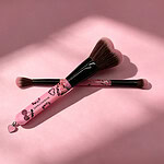 Pink Leopard Heart Makeup Brush Duo Pink Leopard Heart Makeup Brush Duo