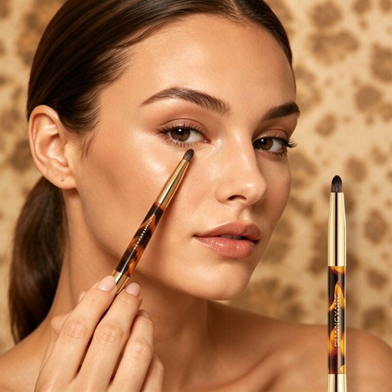 Double-Ended Contour Detail Brush (1) Double-Ended Contour Detail Brush (1)